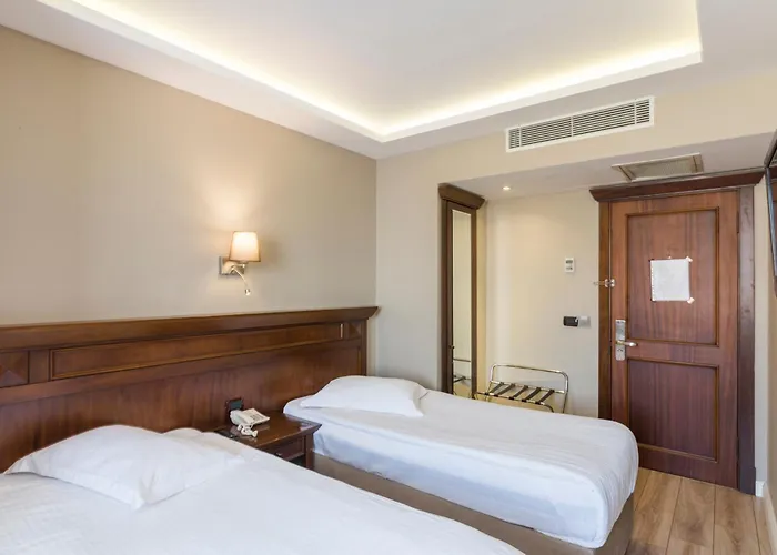 瑟姆桑酒店 酒店 3*