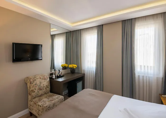 瑟姆桑酒店 酒店 3*