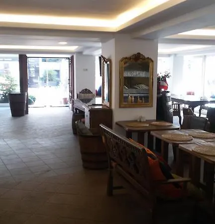 Semsan Otel 3*